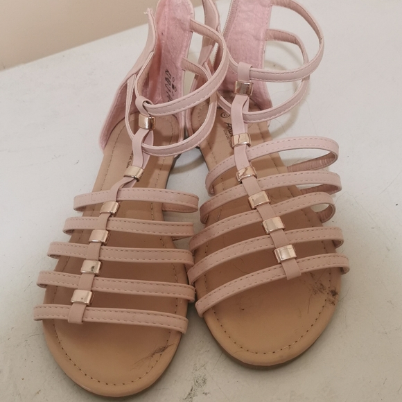 Pink Ardene Sandals - Picture 3 of 3